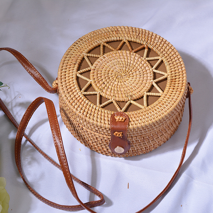 RKY0559 Angedanlia high quality women beach Vietnam rattan bag round bali woven with leather strap