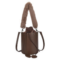 New design bucket bag casual style plush tote handle single shoulder Cross body handbag